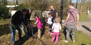 De hoofdkraan gaat open, met wat hulp